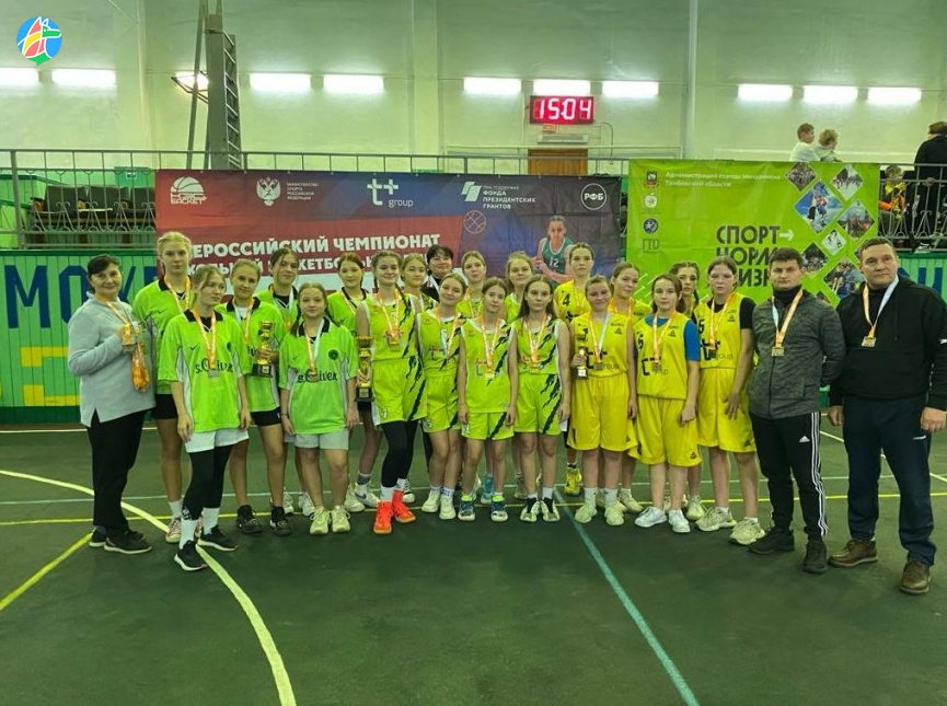 В Мичуринске подвели итоги школьных соревнований по баскетболу